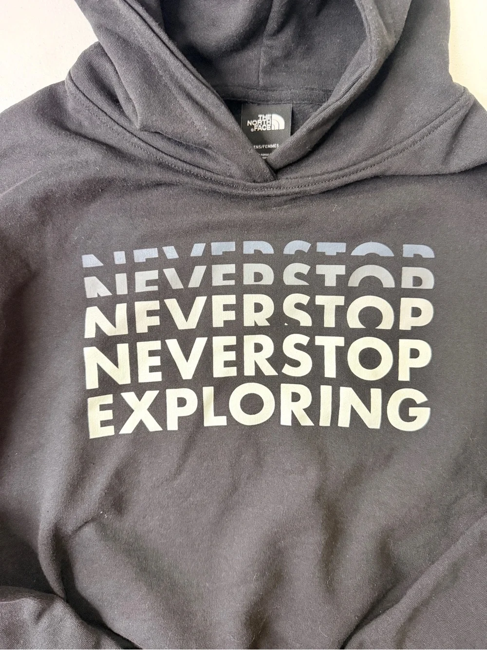 The North Face Never Stop Exploring Black Cropped Hoodie Women’s Size M